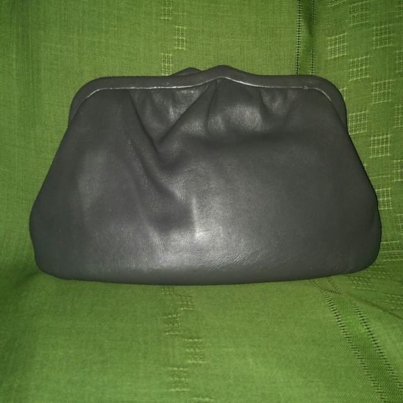 Ande' Handbags - Woman's Vintage Genuine Leather Purse by Andé Orig